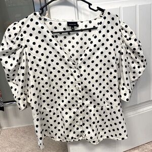 Women’s Black and white polka dot blouse